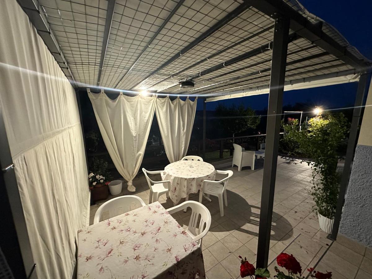 Il Gruccione Bed and Breakfast Sant'Omero Εξωτερικό φωτογραφία
